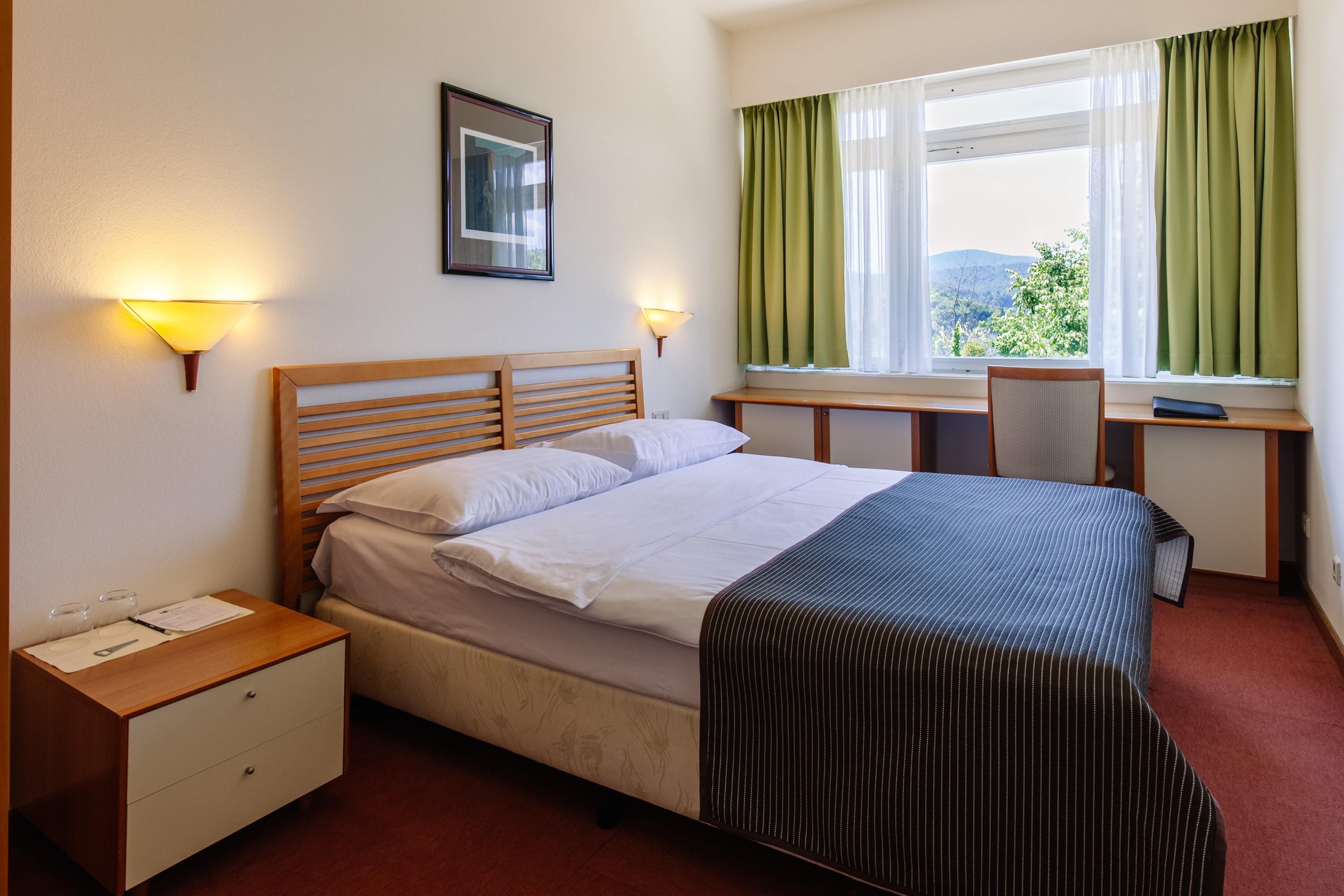 Plitvice Hotel 3*